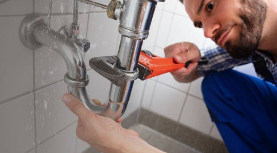 Professional same day plumber services in Louisburg, KS